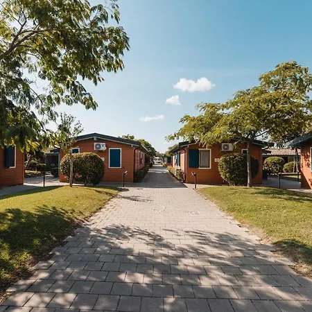 Natural Village פורטו פוטנצה פיצ'נה