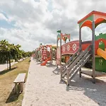 Natural Village 4*