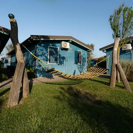 Üdülőpark Natural Village