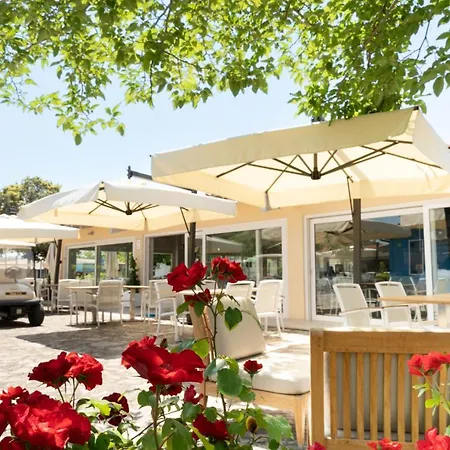 Üdülőpark Natural Village 4*