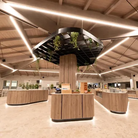 Natural Village Vakantiepark 4*