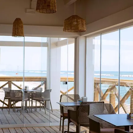 Natural Village Holiday park 4*