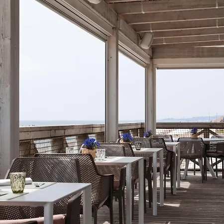 Üdülőpark Natural Village