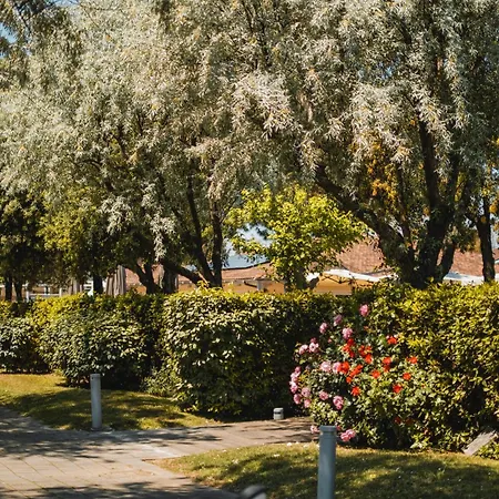 Natural Village 4* Porto Potenza Picena